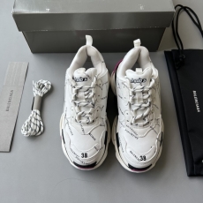 Balenciaga Sneakers